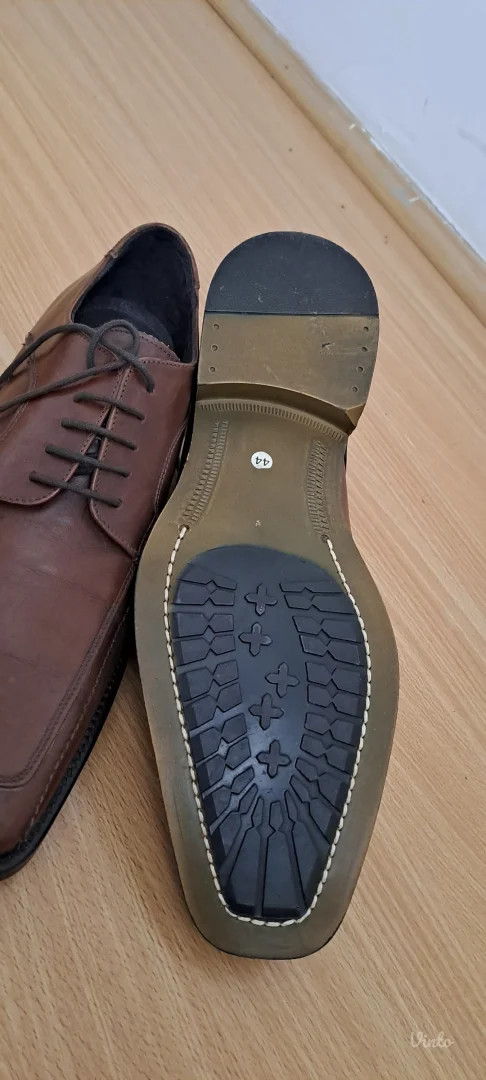 Bata nove kozne salonke