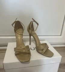 Cloud 9 sandale na štiklu