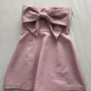 Ženska zara haljinica