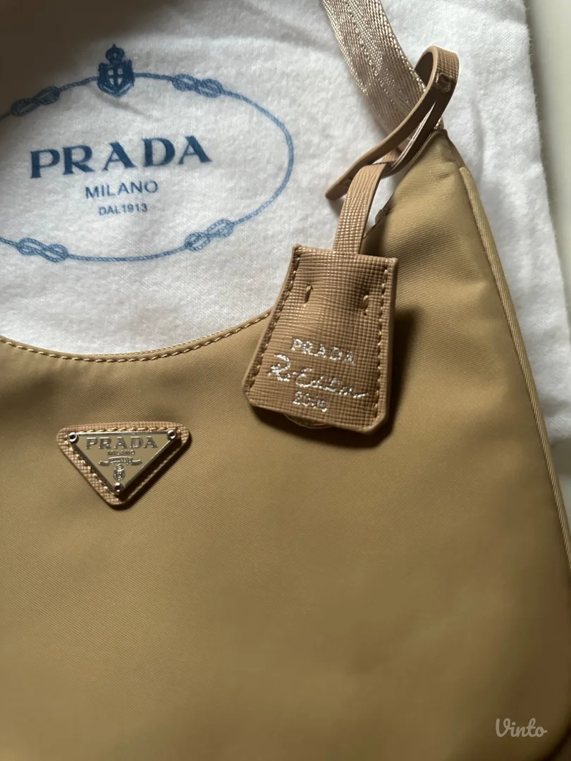prada re-edition nylon bag