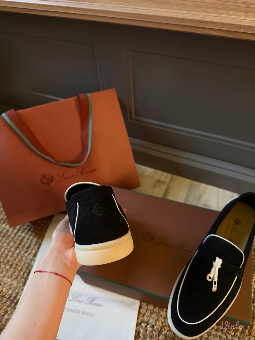 loro piana summer walk 38