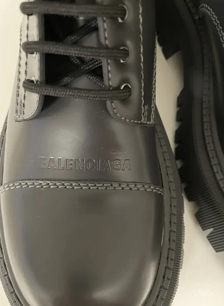 balenciaga cizme