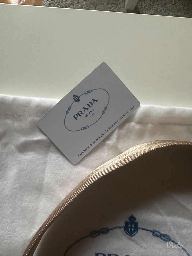 prada re-edition nylon bag