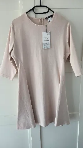 Zara tenis haljina