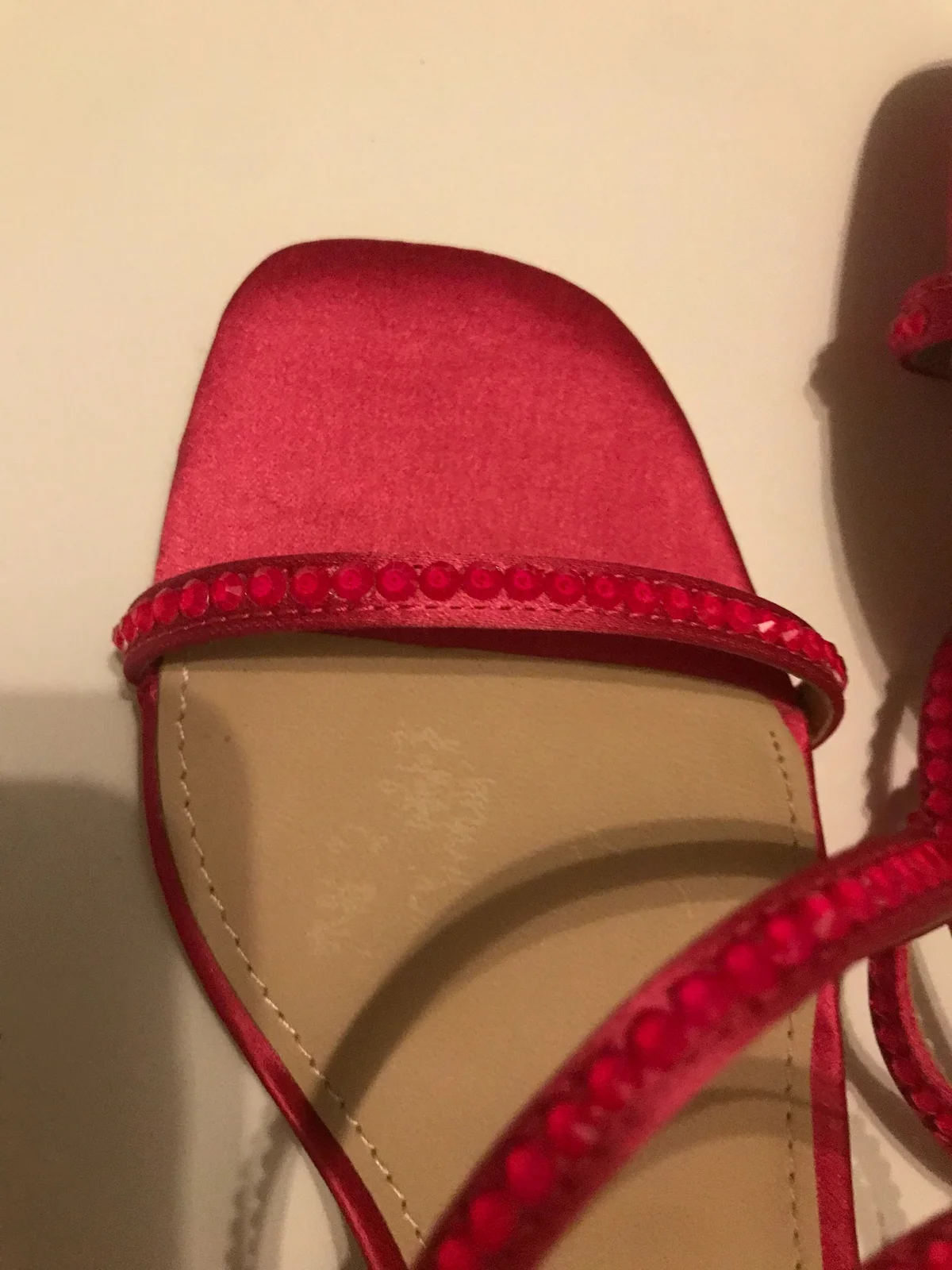 Guess papuce