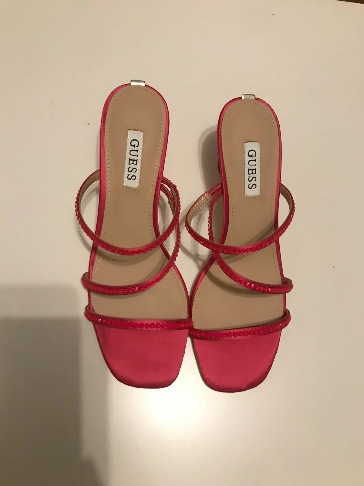Guess papuce