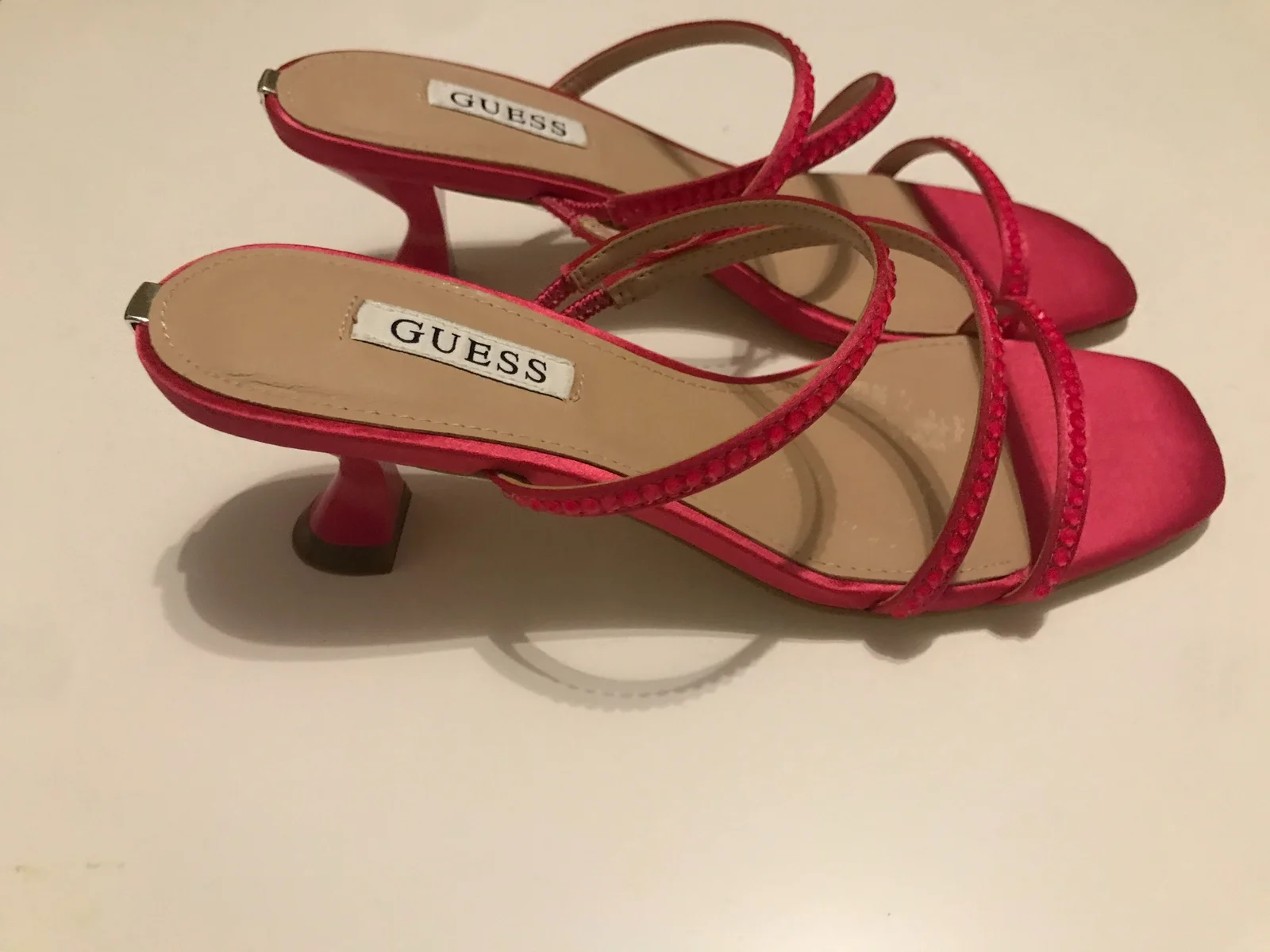 Guess papuce