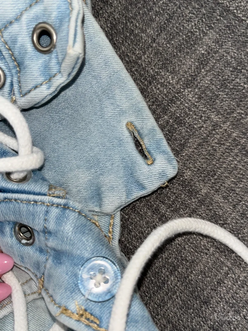 FB Sister šorts na pertlanje – New Yorker