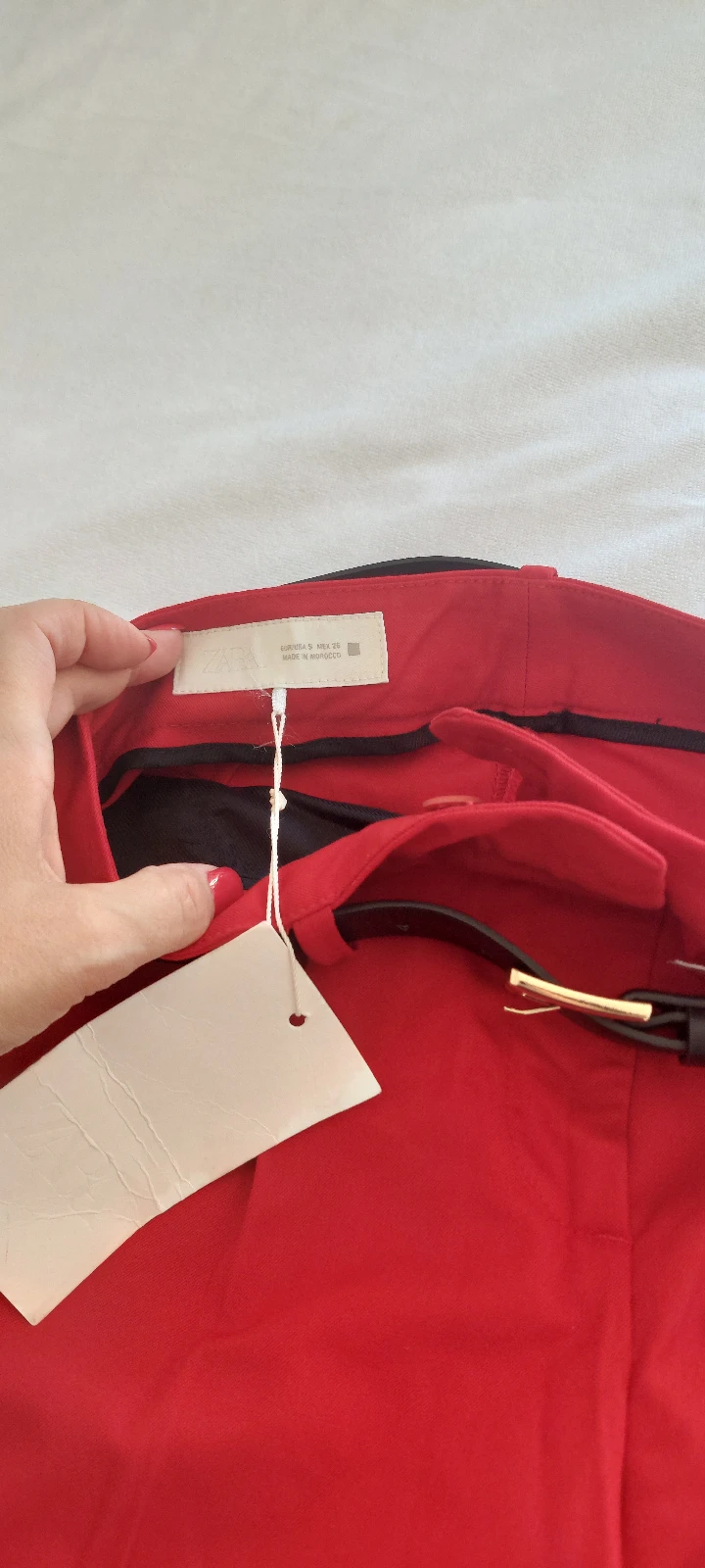 Zara pantalone Novo