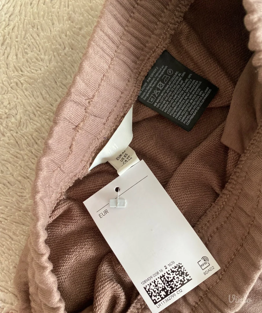 H&M zenska trenerka NOVO