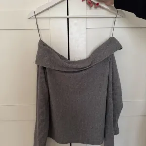 Zara dzemper