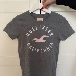 Hollister majica