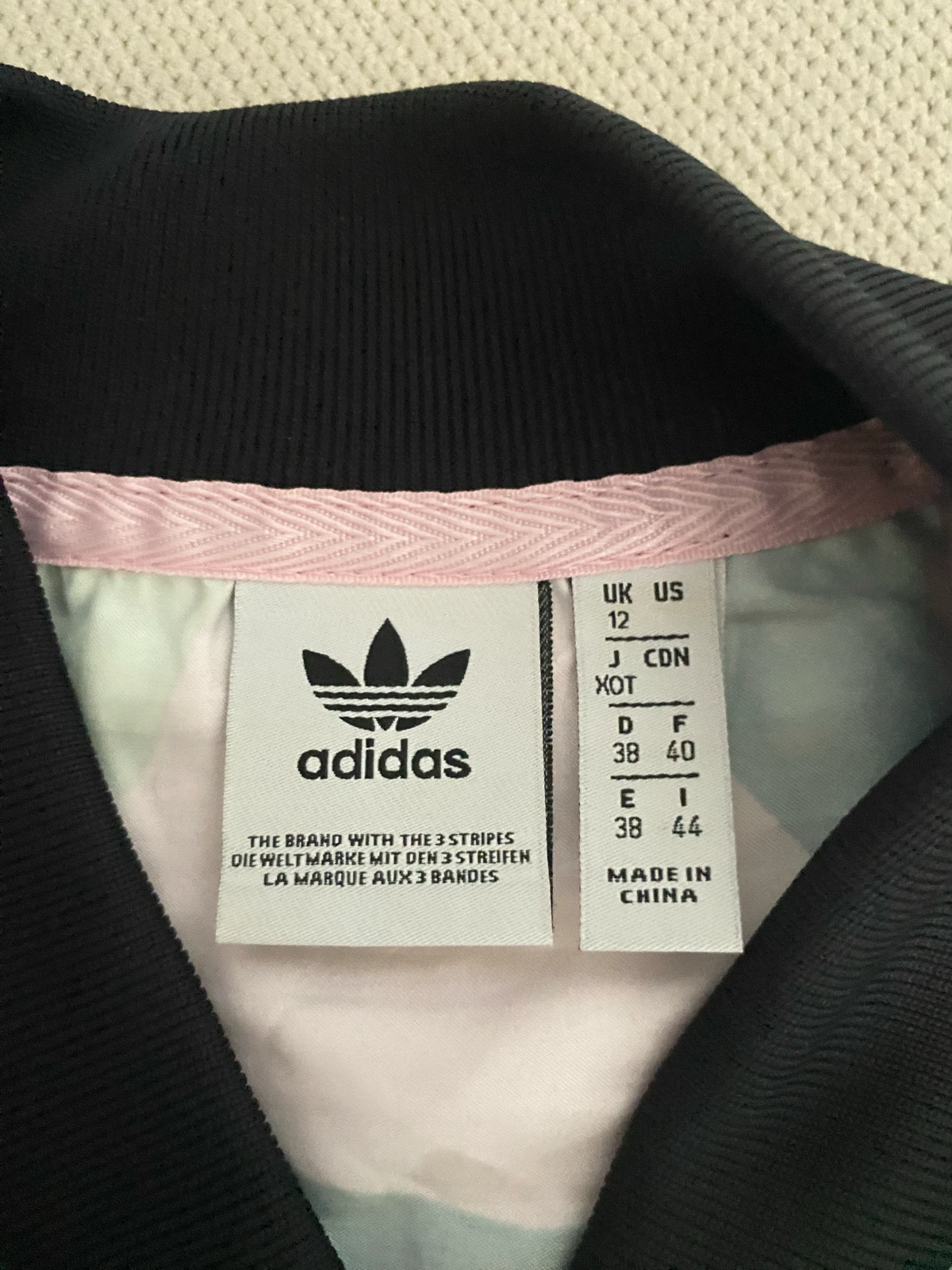 Adidas x Farm Rio jakna