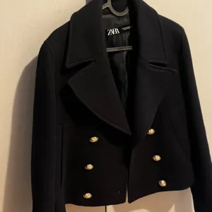 Kraći kaput/jaknica