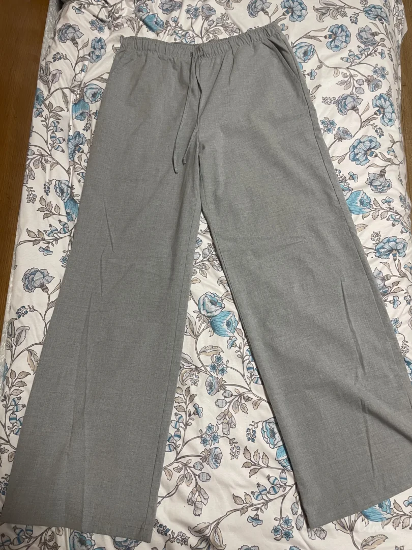 Stradivarius elegantne pantalone