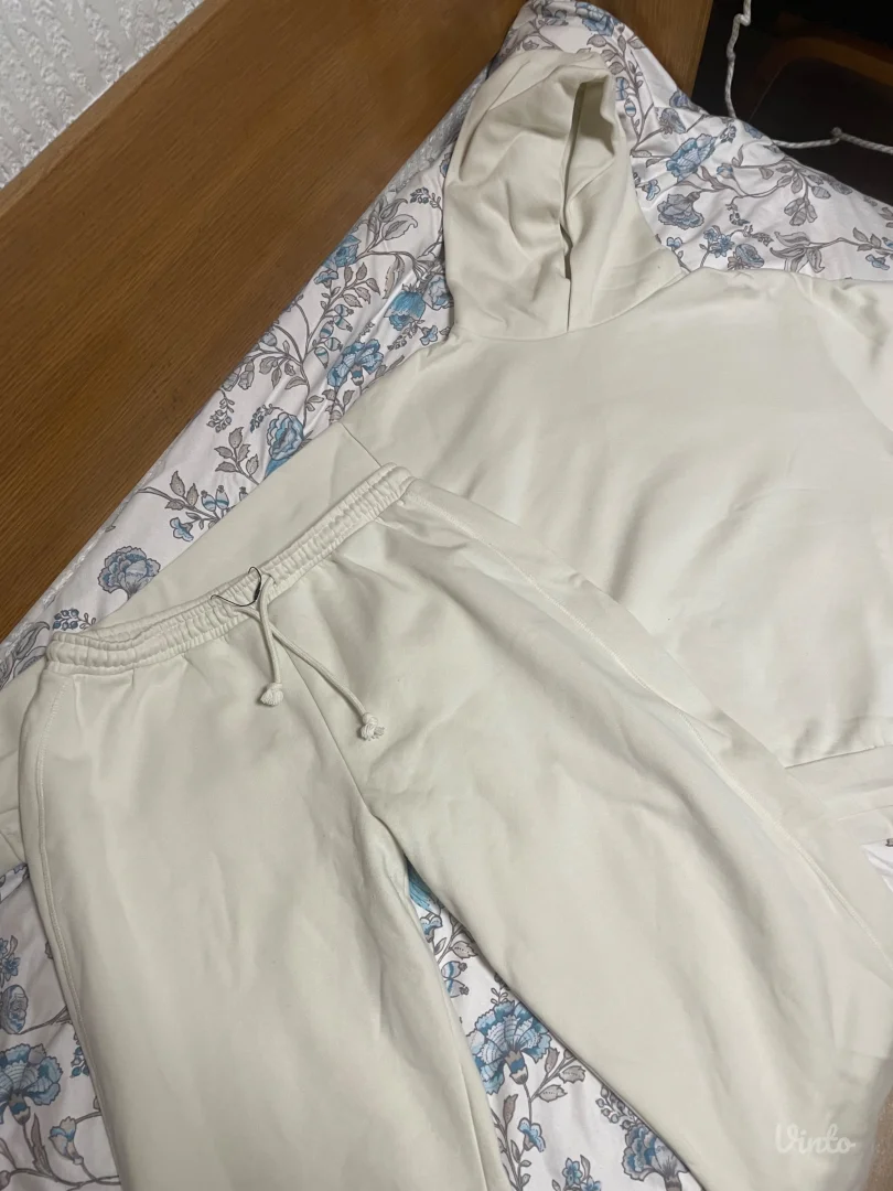 Zara komplet termo trenerka