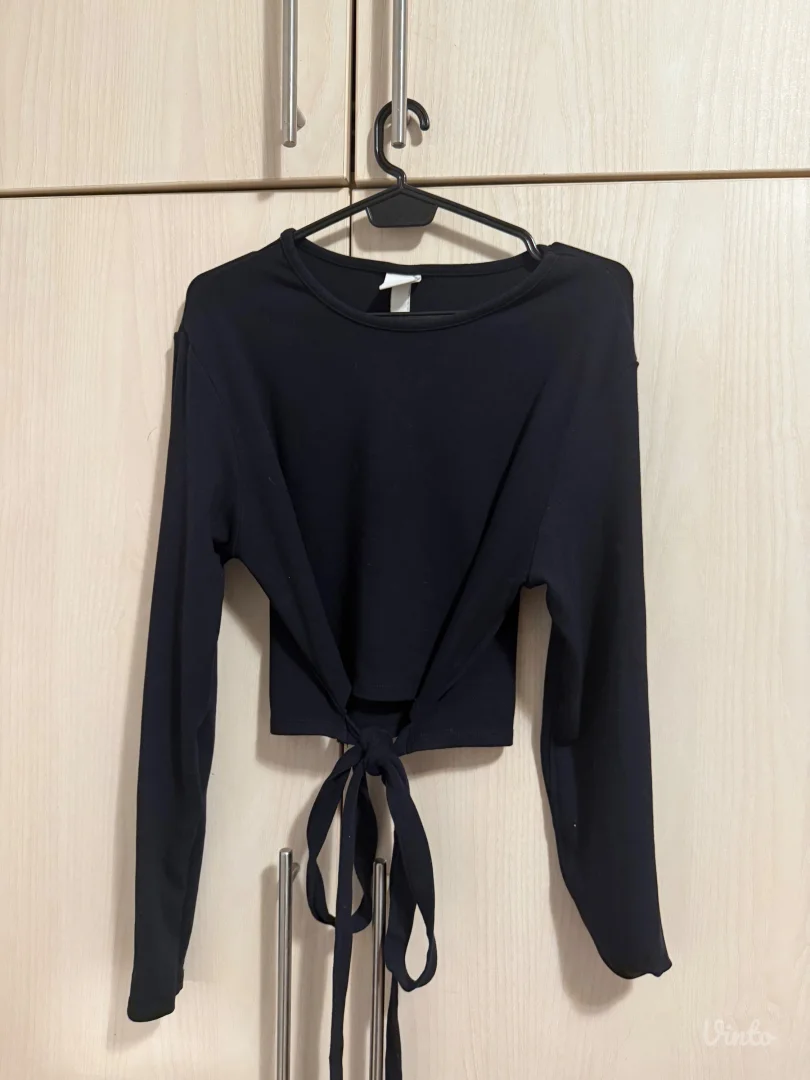 H&M crop majica na vezivanje