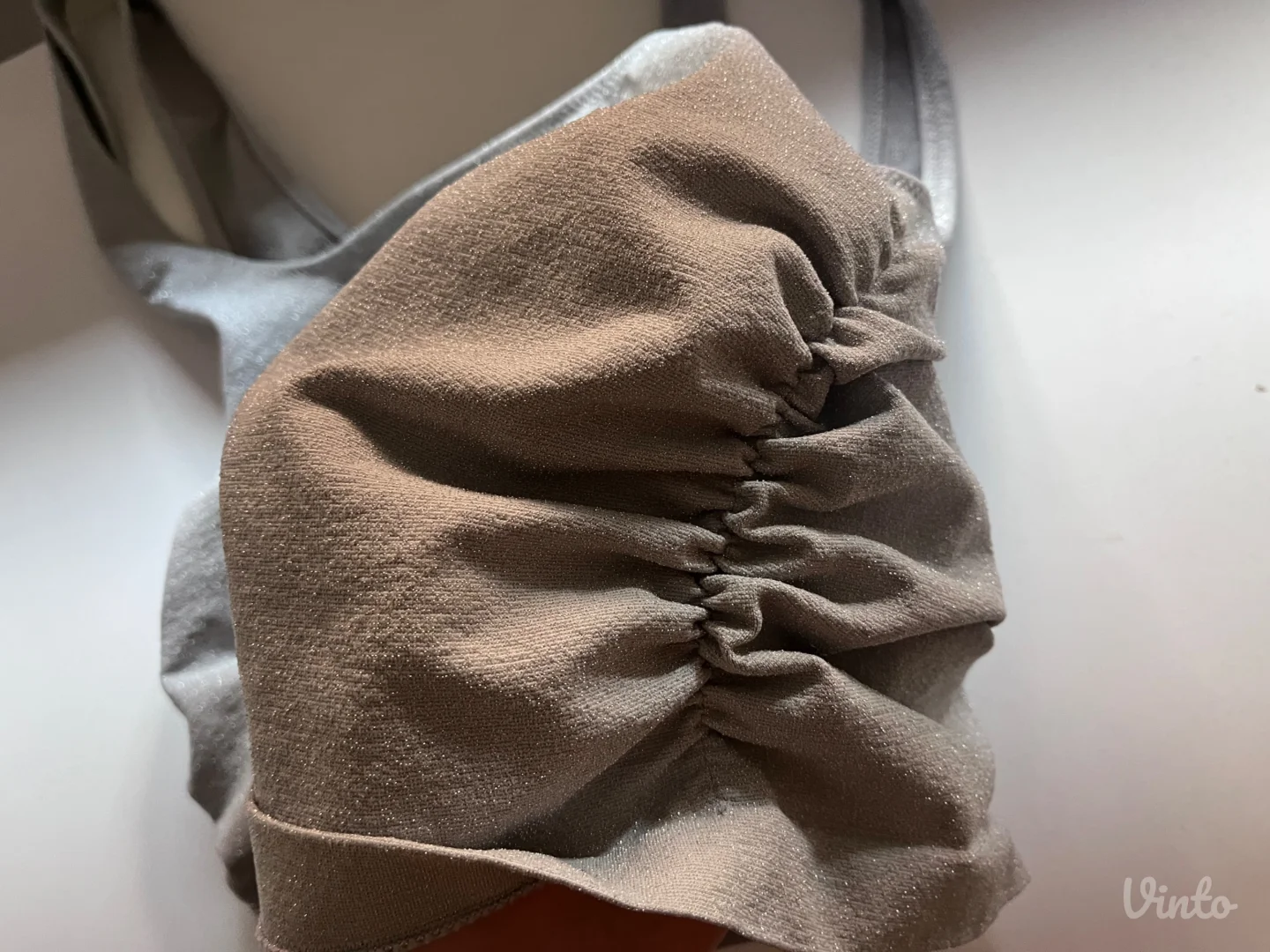 Zara seamless top srebrni