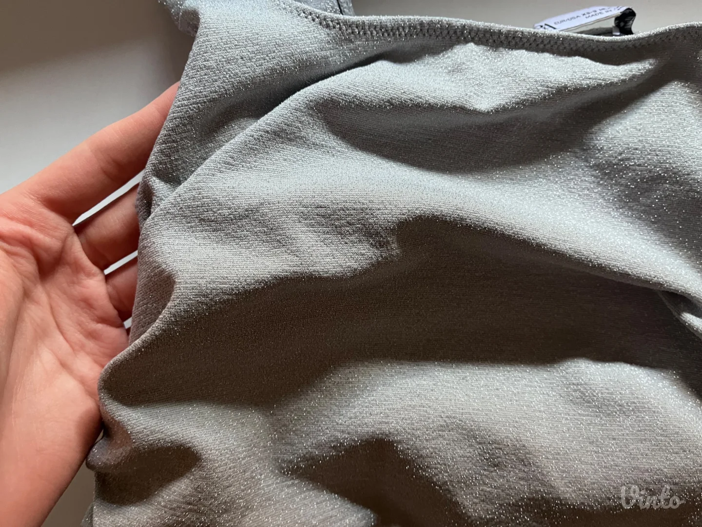 Zara seamless top srebrni