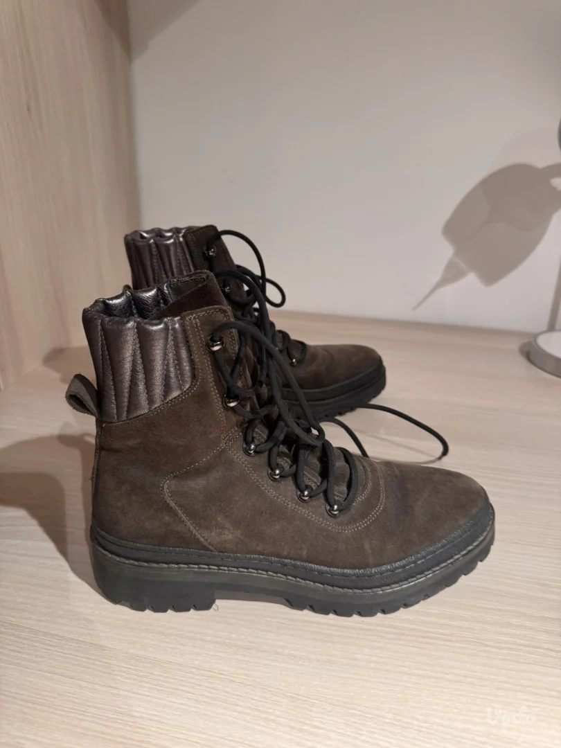 Tommy Hilfiger čizme