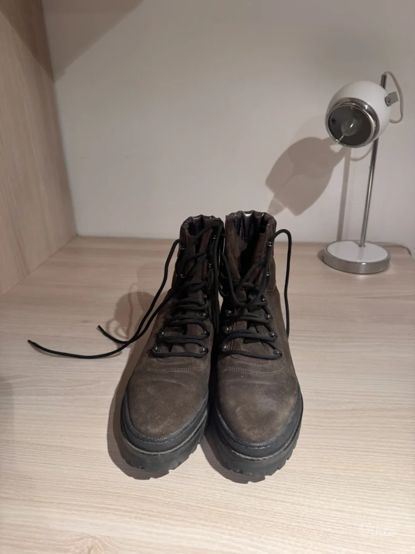 Tommy Hilfiger čizme