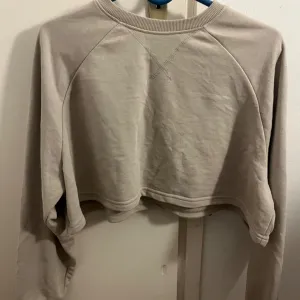 newyorker-bež lagani duks