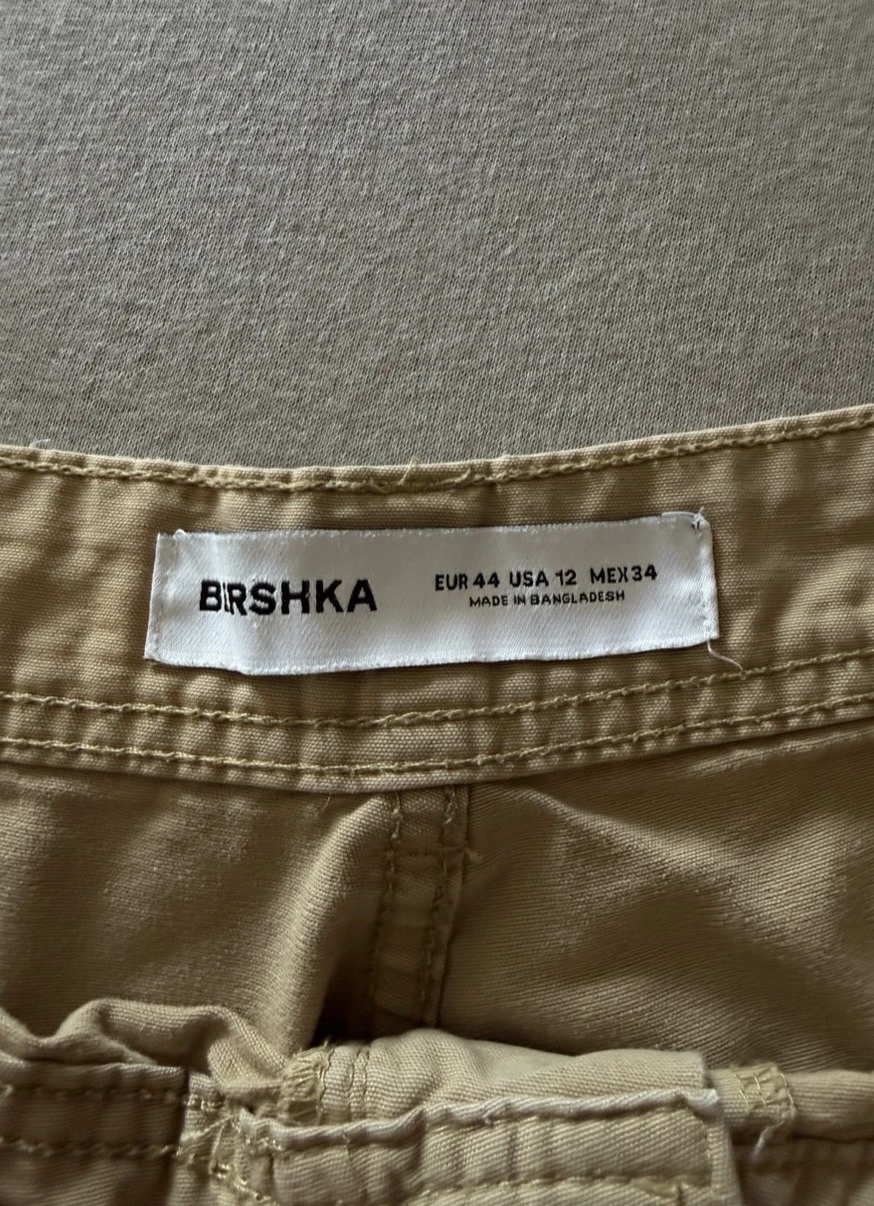 BERSHKA bež bermude/jorts