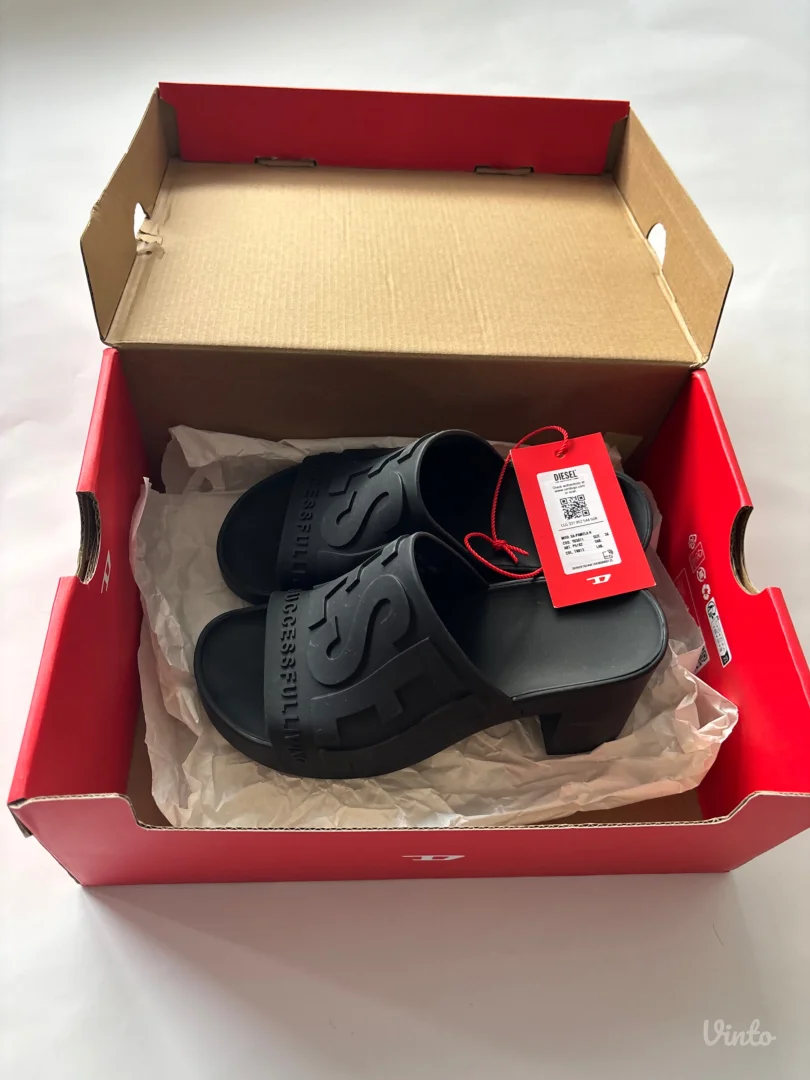 Diesel Pamela Papuce