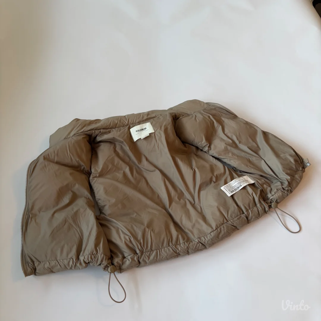 Pull&Bear crop prsluk