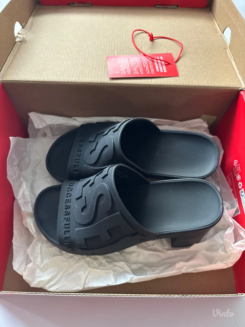 Diesel Pamela Papuce