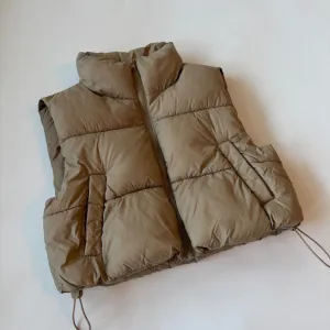 Pull&Bear crop prsluk