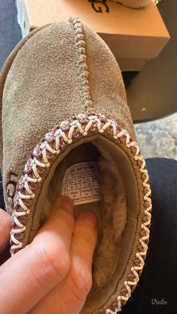 decije ugg tasman II