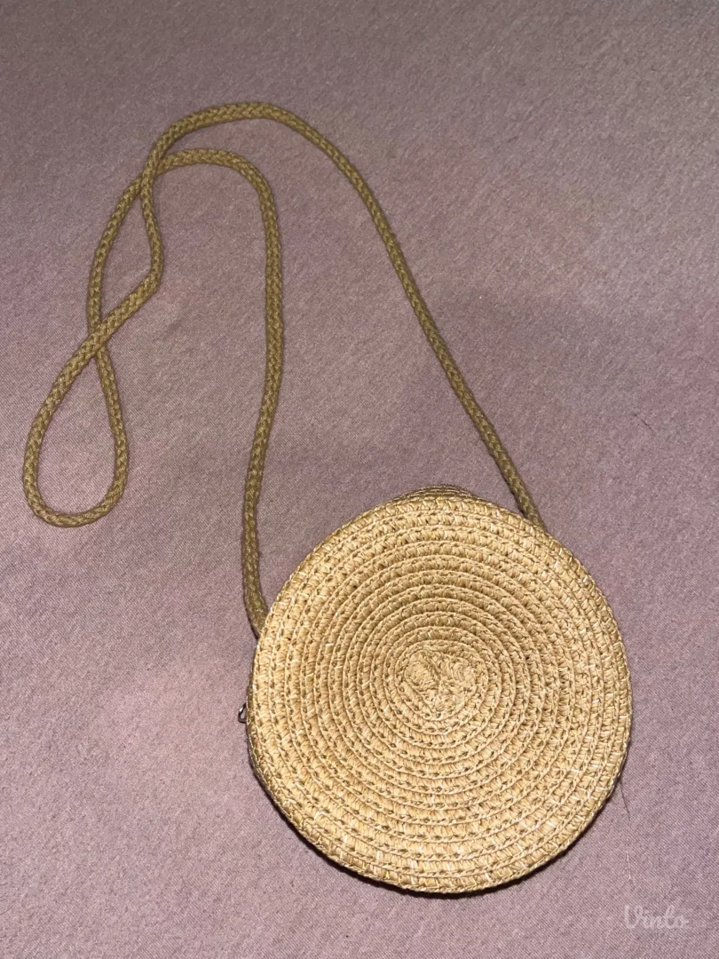 Mini pletena torbica