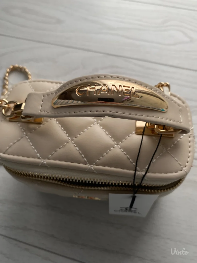Chanel torbice