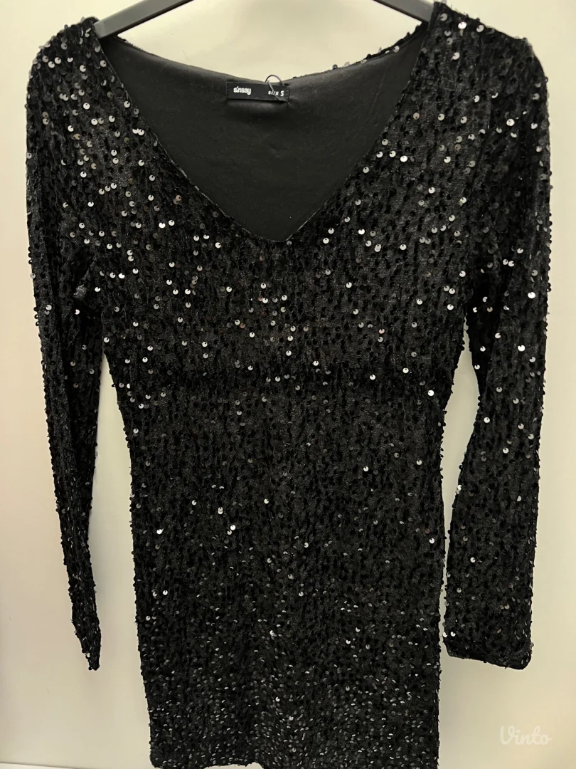 Crna krljust/sljokice haljina