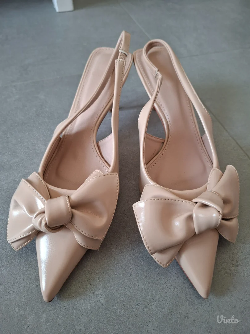 Givana bež sandalete