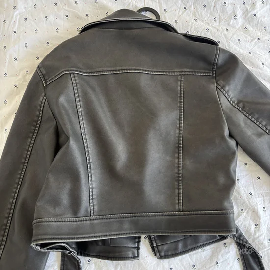 Stradivarius kožna jakna