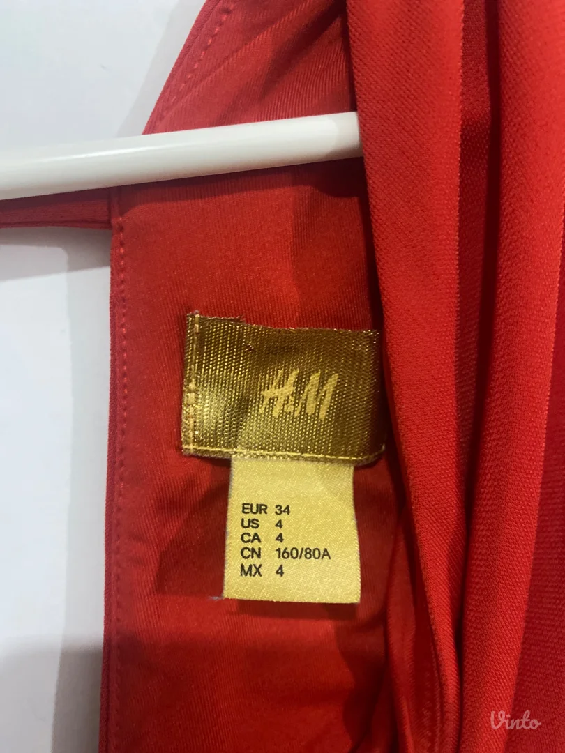 H&M crveni bodi na preklop