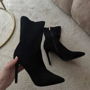 Cizme na spic velur 39 - 40