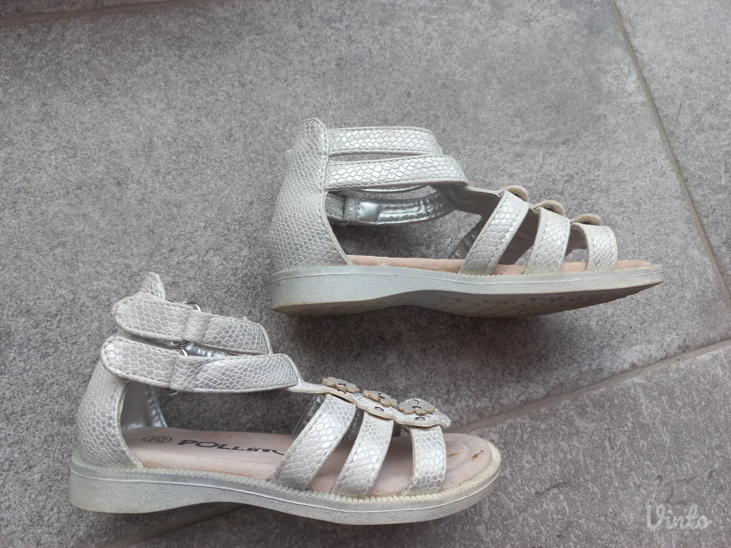 Pollino decije sandale srebrne,dva para, vel. 24 i 25