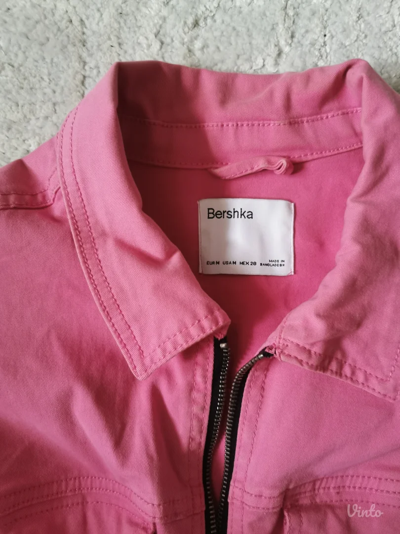 Bershka jakna/prsluk