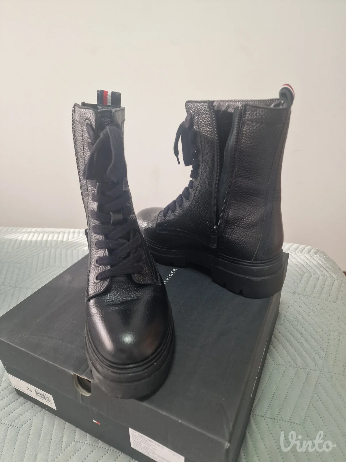 Tommy Hilfiger zenske cizme