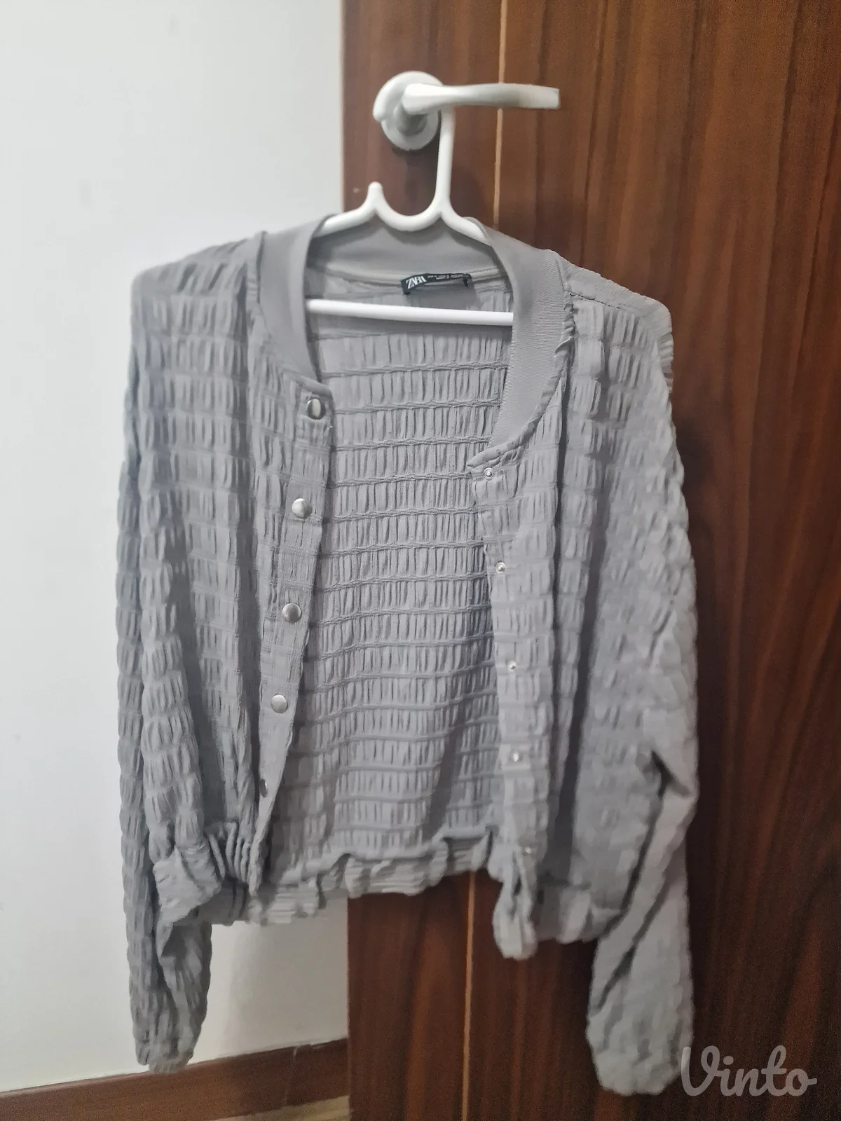 Zara komplet od reljefnog materijala