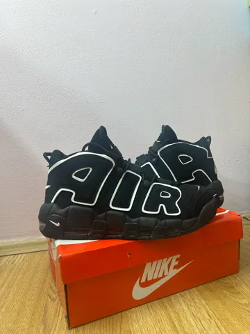 Nike Air More Uptempo patike crno bele