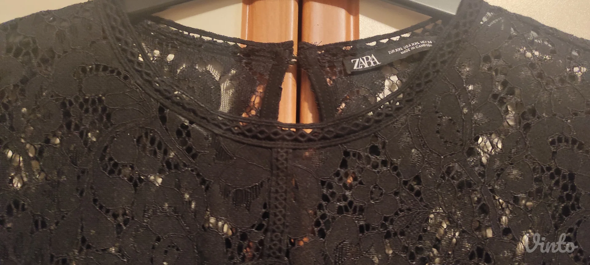 Zara haljina sa cipkom