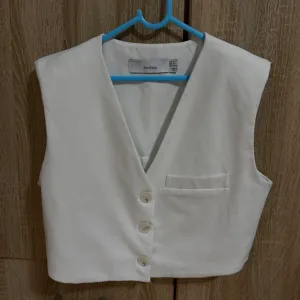 Bershka - prsluk/sako