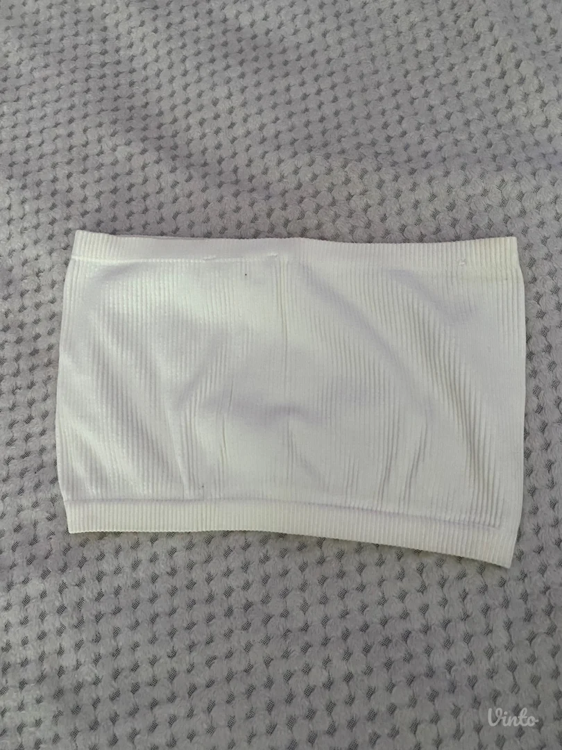 Pull&bear beli top bez rukava