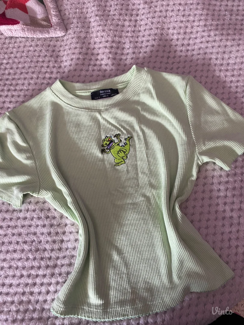 Bershka zelena majica