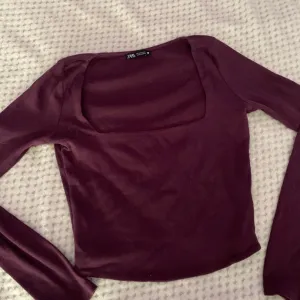 Zara bordo bluza