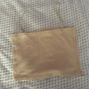 Krem top Pull&bear